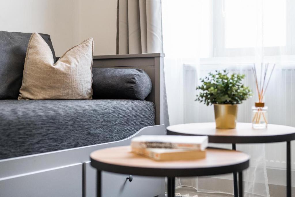 Апартаменты Nice Apartman In New Town Прага Экстерьер фото