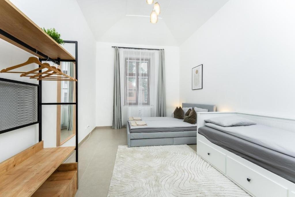 Апартаменты Nice Apartman In New Town Прага Экстерьер фото